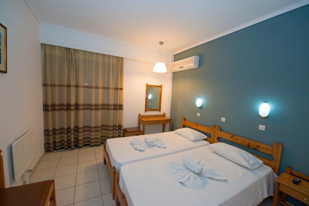 International Hotel 科斯镇 外观 照片