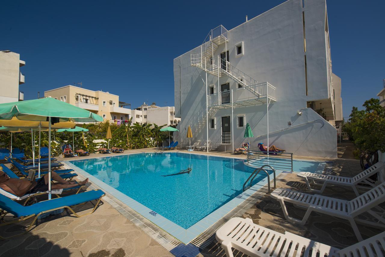 International Hotel 科斯镇 外观 照片
